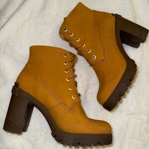 Timberland Women's Tan Heeled Boots